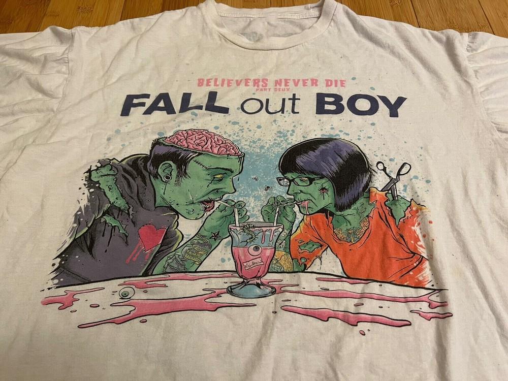 2 Sides Fall Out Boy Believers Never Die Part Deux Tour 2009 T-shirt All Sizes Unisex T-Shirt XXL