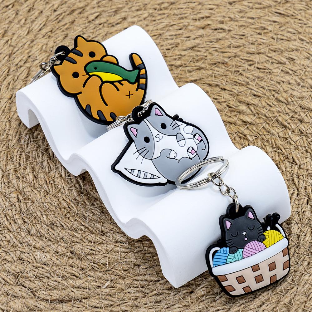 PVC Soft Rubber Cat Keychain Pendant - Cute Bag Accessory and Ornament