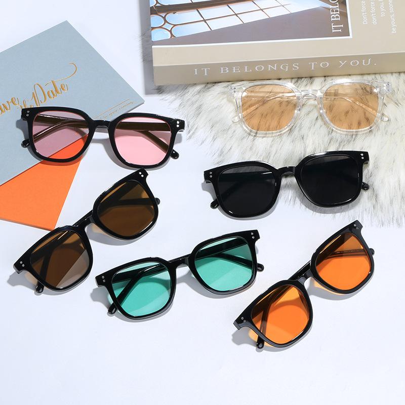 Trendy Square Sunglasses Unisex UV400 Protection Fashionable Shades for Outdoor Driving Travel