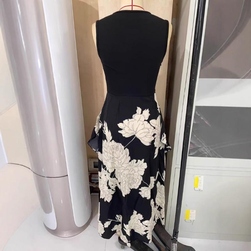 Women's Fashionable and Elegant Sleeveless Dress with Patchwork