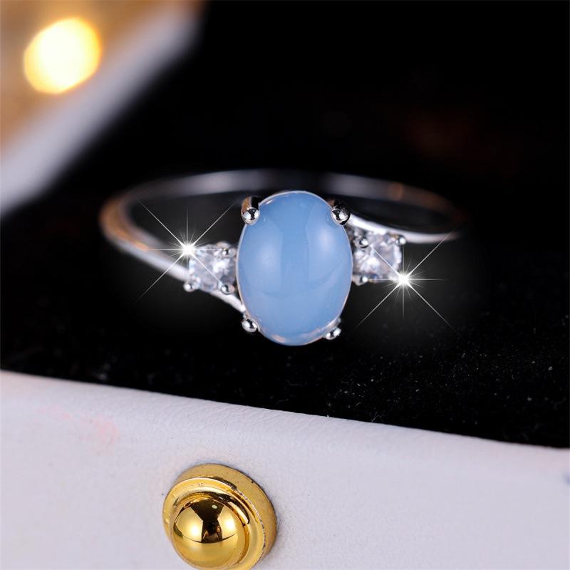 Four-claw oval ring, simple personality, niche light luxury and elegant ring ring. no. 5