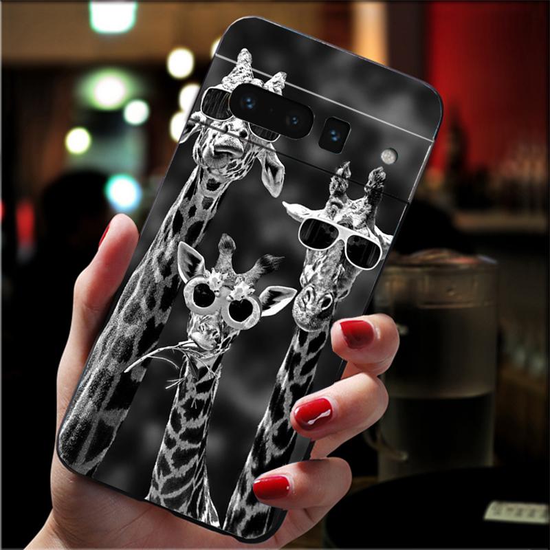 

Phone Case For Google Pixel 10 Pro XL 9 Pro XL 9A 8 7 6 Pro Pixel 8A 7A 6A Pixel 8 7 6 5 Giraffe Anime Google Pixel 5