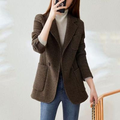 Giacca di lana alla moda e ampia con colletto da abito per donna, perfetta per primavera e autunno