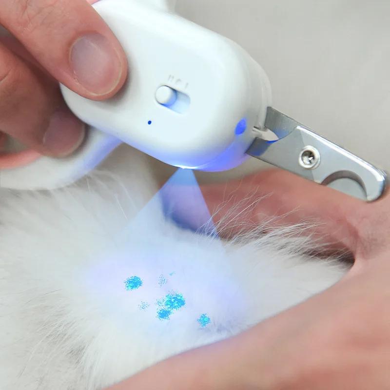 Simple Cat Nail Knife with LED Light Blood Thread Nail Clipper Double Light Pet Nail Clipper Cleaning Tool
