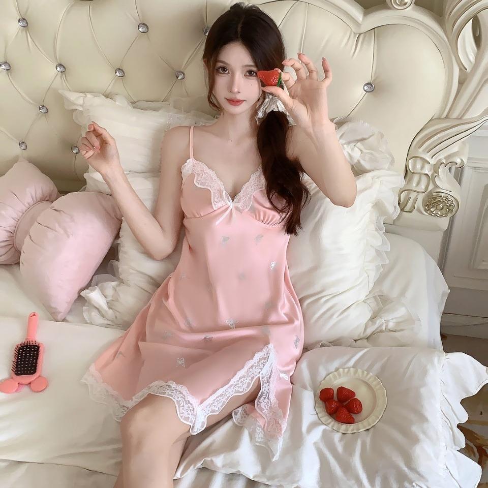 Sexy Pajamas Women Ice Ribbon Chest Pad Summer Iron Silver Butterfly Pure Wind Silk Suspender Pajamas Can Loungewear