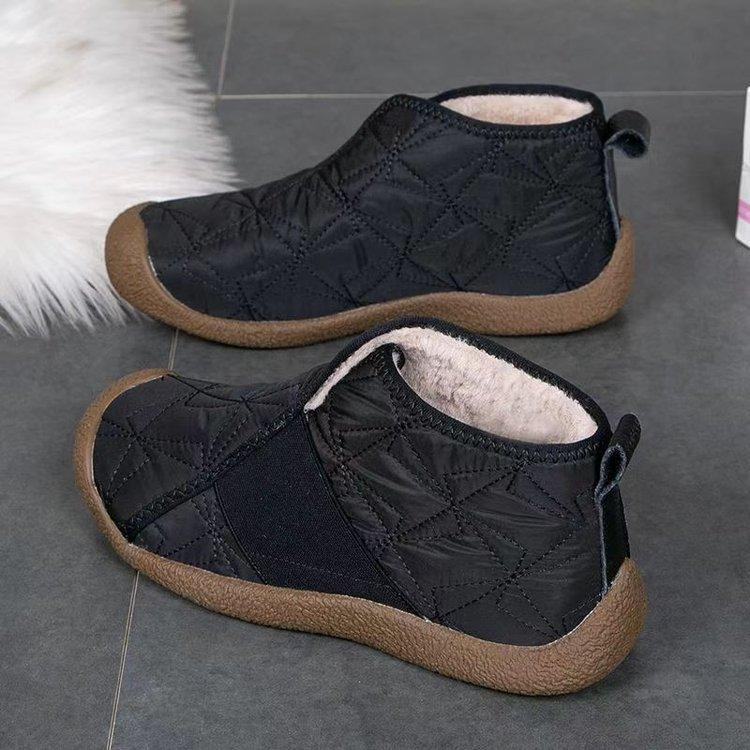 Popular snow boots women's outer wear 2025 winter new warm women's cotton shoes soft sole non-slip ethnic style mother shoes