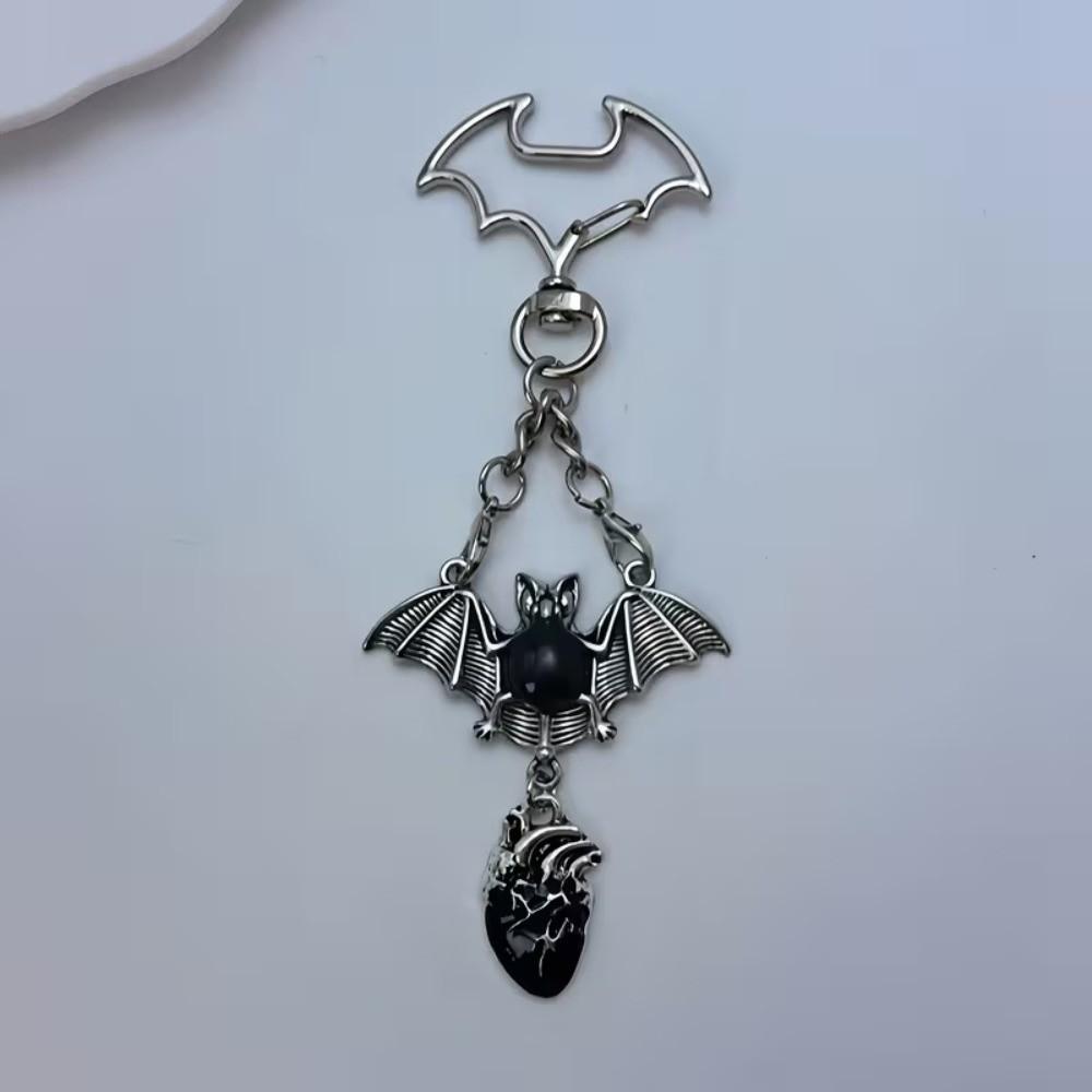 Dark Style Gothic Bag Pendant Exaggerated Halloween Charm Niche Personality Bat Keychain  Daily