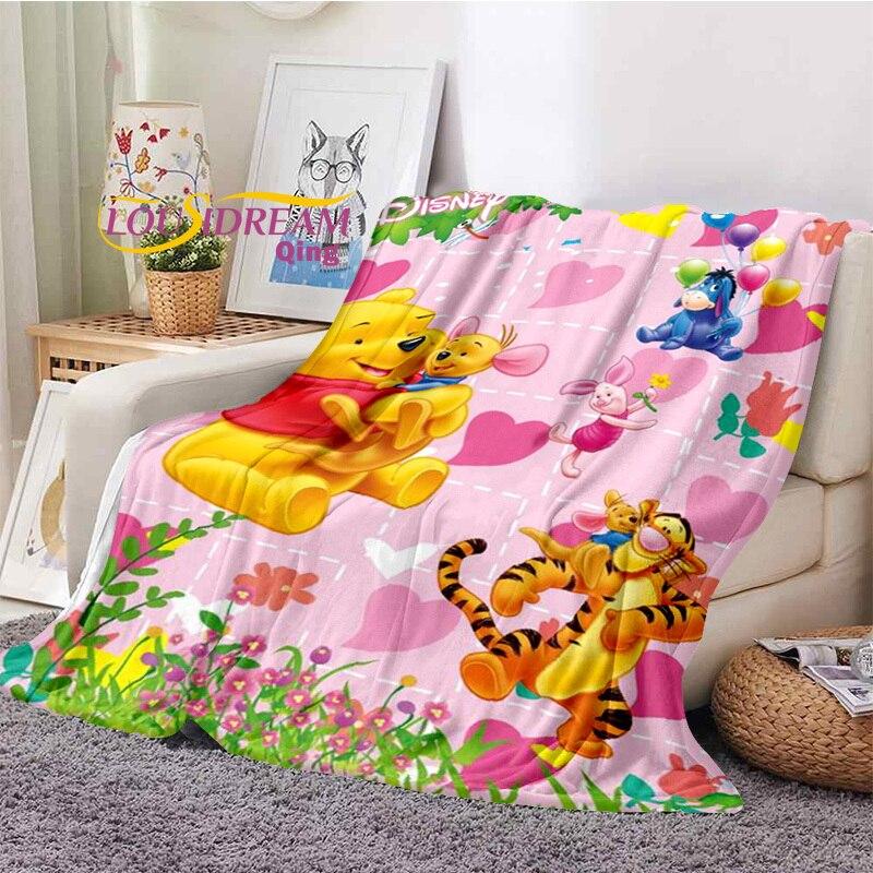Winnie the Pooh Printed Blanket Flannel Blanket Bed Throw Soft Cartoon Printed Bedspread Bedspread Sofa Blanket