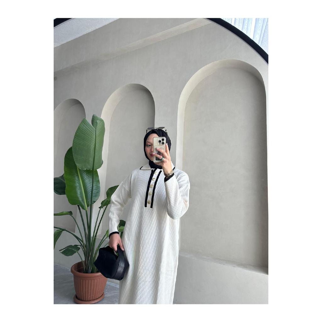 Übergroßes, geknöpftes V-Ausschnitt-Hijab-Kleid aus gerippter Strickware, geripptes langes Winterkleid in voller Länge