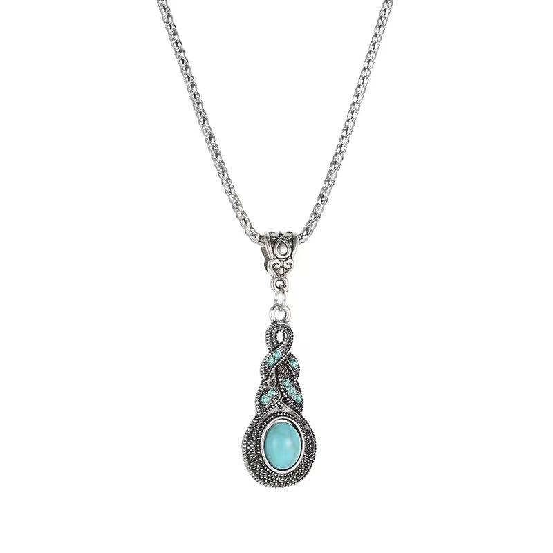 Set Of Turquoise Pendant Necklace And Earrings For Women, Fashionable Retro Bohemian Style Jewelry Gift