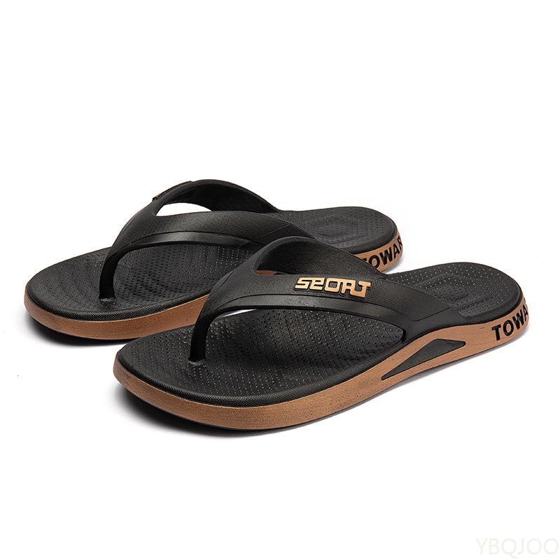 2025 Men's New style flip flops Outdoor nonslip clip on shoes Male beach slippers Casual comfortable men Sandals Zapatos