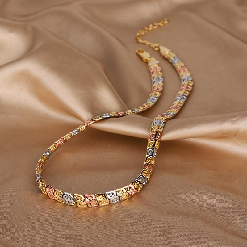 Jewelry Style Niche Design Necklace Women'S Versatile Electroplated Color Gold Bracelet Necklace