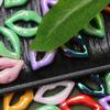 Perforated Acrylic Beads DIY Accessories Lip Print Lip 15.4 * 25.3mm Bracelet Colorful 20 pcs/pack Accessories Vertical Hole
