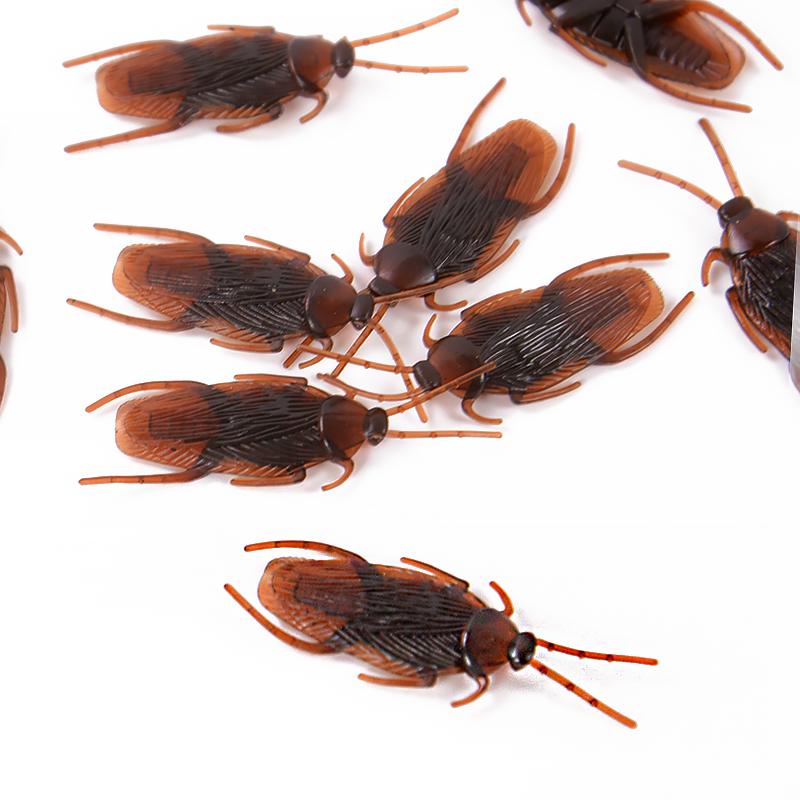 50/100pcs Halloween Gadget Plastic Cockroaches Joke Decoration Props Rubber Toy Gags Plastic Bugs Cockroach Practical Jokes Toys