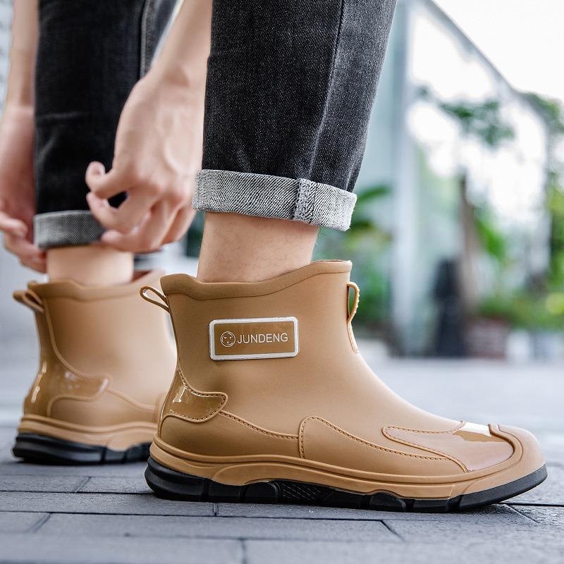 New waterproof and non-slip short tube men's rain shoes, outdoor platform work shoes couple