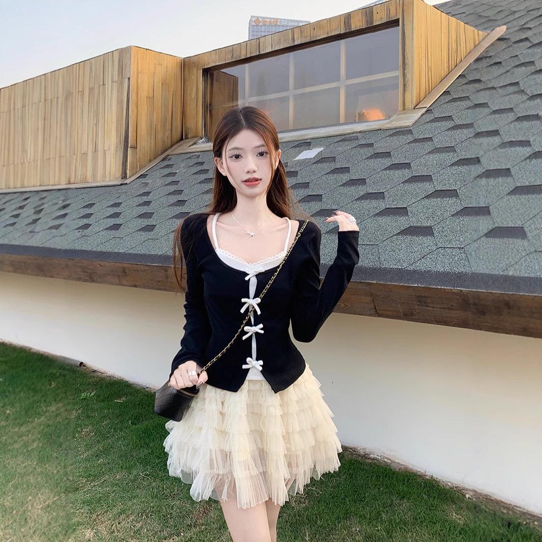 

Шикарный топ в балетном стиле для богатой девушки, облегающий, с бантом, трикотажный, из двух частей - Весна 2025 Medium чёрный