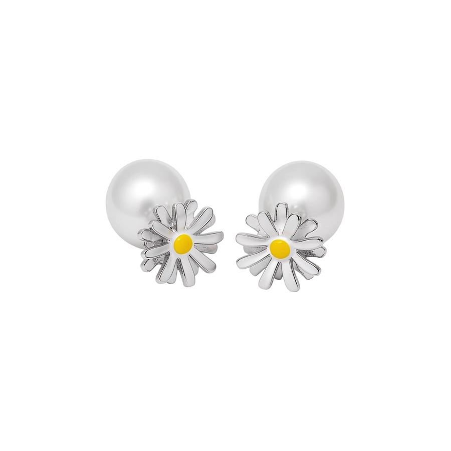 Elegant Pearl Daisy Flower Stud Earrings - Fresh, Versatile Ear Jewelry with Silver Needle for Women