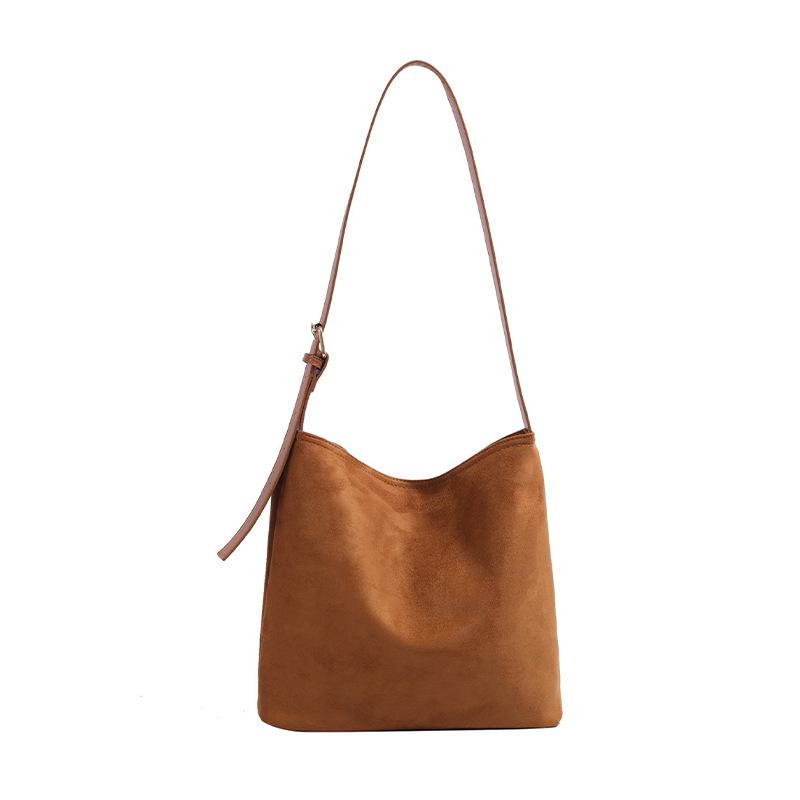 Simple Matte Suede Surface Bucket Bag Women Large Capacity Retro Commuter Shoulder Messenger Tote Bag Women коричневый