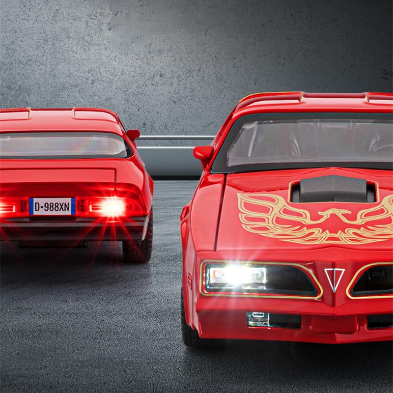 1:32 Firebird Alloy Muscle Sports Car Model Diecast Metal Racing Vehicle Car Model Sound and Light Simulation Childrens Toy Gift