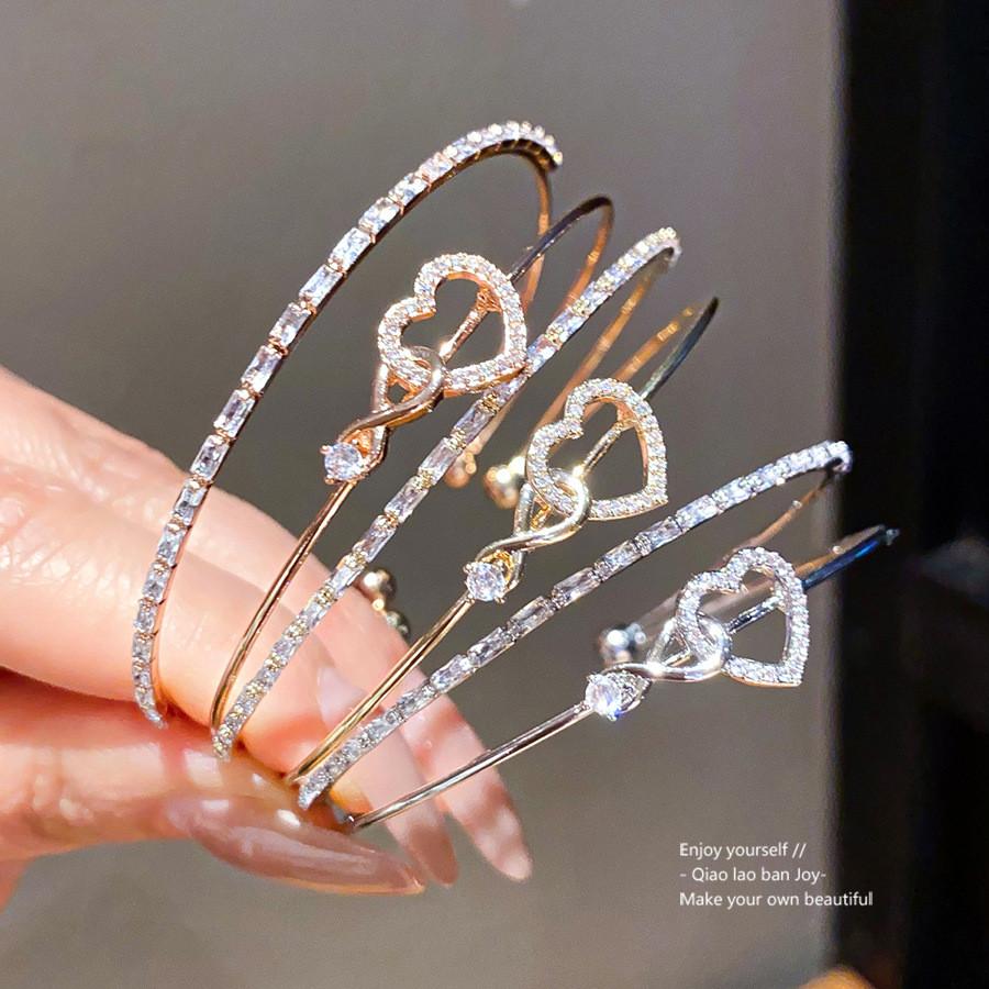 Love Heart Geometric Double Layer Bracelet With Silver Plated Copper For Fashion Women Spring 2026