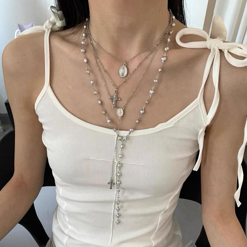 Y2K Sweet Cross Pendant Layered Pearl Necklace for Women - Retro Spicy Girl Clavicle Choker Accessories