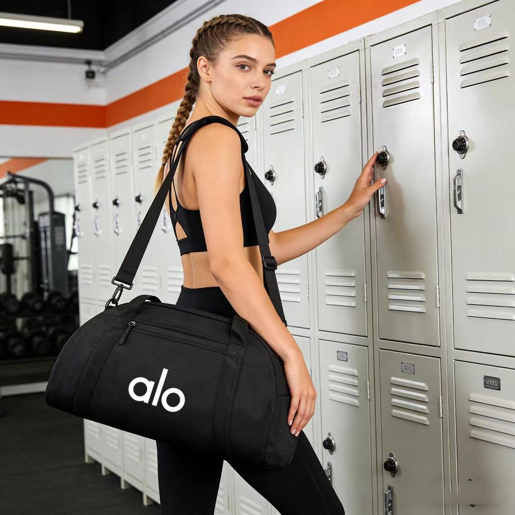 New Short-Distance Carry-On Fitness Yoga Bag for Women Large-capacity Sports Travel Crossbody Shoulder Handbag