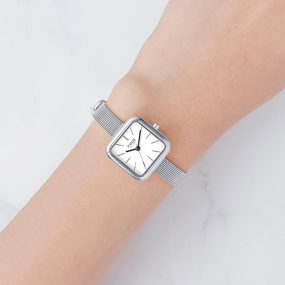 Pocheleidi Women'S Mesh Band & Leather Band Wristwatch 5-Piece Set Fm2014Wh-Set