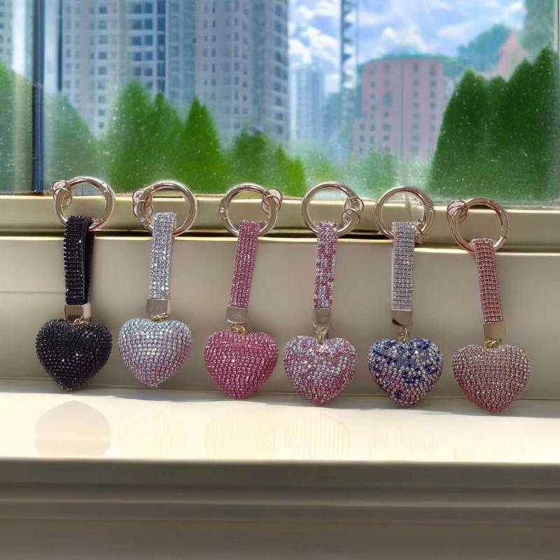 Fashion Rhinestone Heart Keychain Pendant Lovely Hanging Decorations Keyring Charm for Purse Bag Backpack Handbag