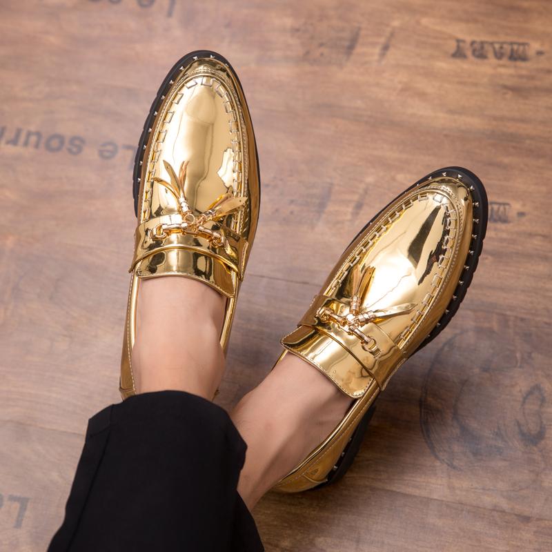 Luxusní volnočasová pánská obuv Mokasíny Pánská obuv Venkovní ležérní Klubová párty verze Módní střapce Lesklá kůže Zlatá Černá Mokasíny