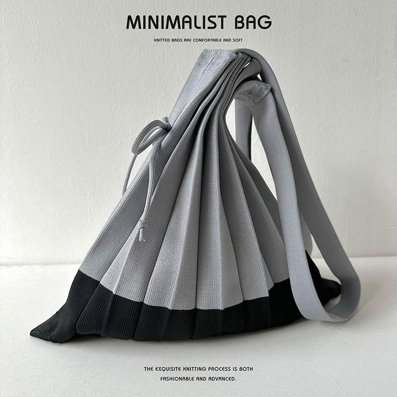 New Knitted Pleats Tote Bag Designer Chic Stitching Contrast Korean Retro Fashion Women Shoulder Shopper Handbag Foldable