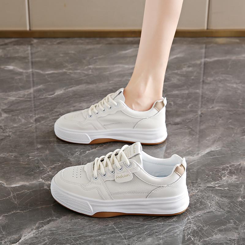 CRLAYDK Classic Women's White Low Top Walking Sneakers Skateboard Fashion Casual Ladies Shoes Comfortable Trainer Tennis