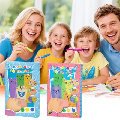 Rainbow Scratch Art Kit Magic Rainbow Scraping Paper Set for Kids Creative DIY Postcards Personalized Greeting Cards Fine Motor Skills Toy