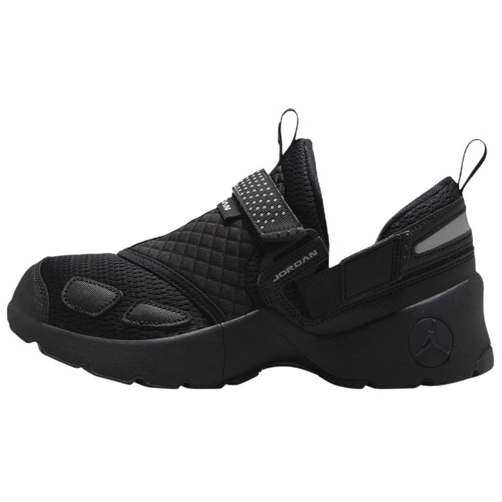 Jordan Trunner Lx Triple Black Women's Jordan HQ2164-001