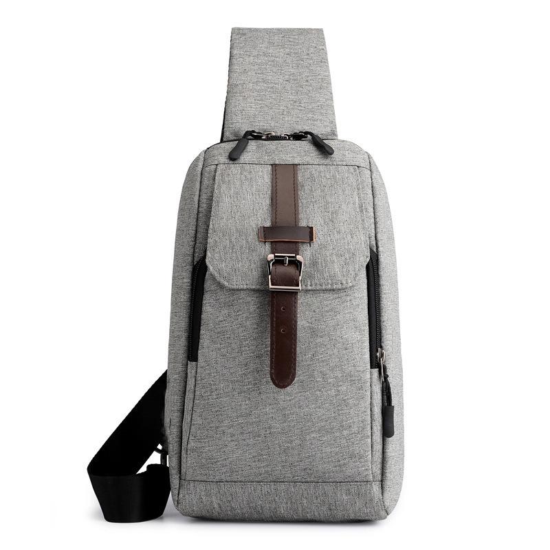 breast bag, men's trendy outdoor rechargeable travel bag, fashionable belt buckle, tear-proof fabric, shoulder messenger bag.