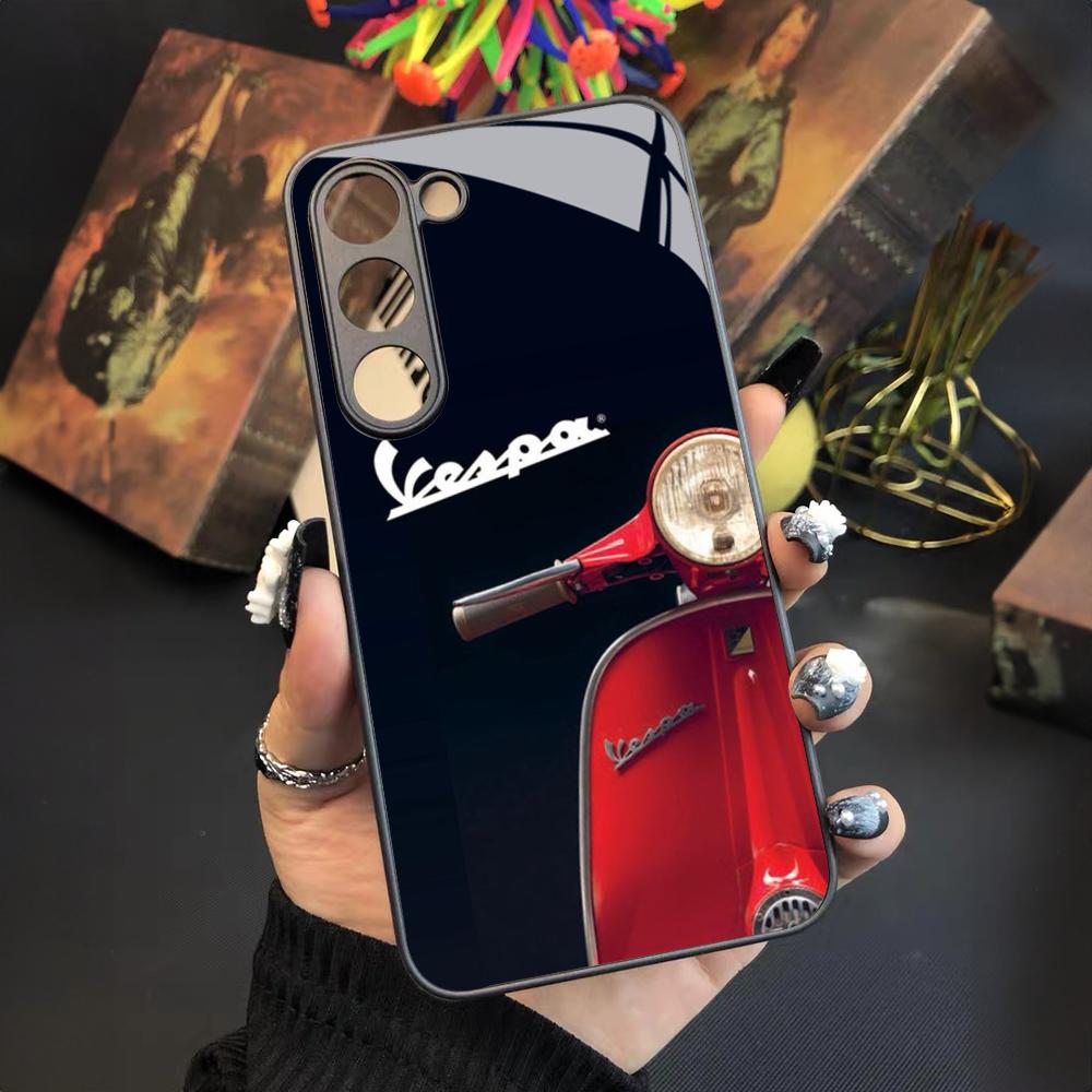 

Vespa Scooter Cartoon Phone Case For Samsung Galaxy S25 S24 S23 S22 S20 S21 Note20 Ultra Plus Fe Colored Silver Cover Samsung S23