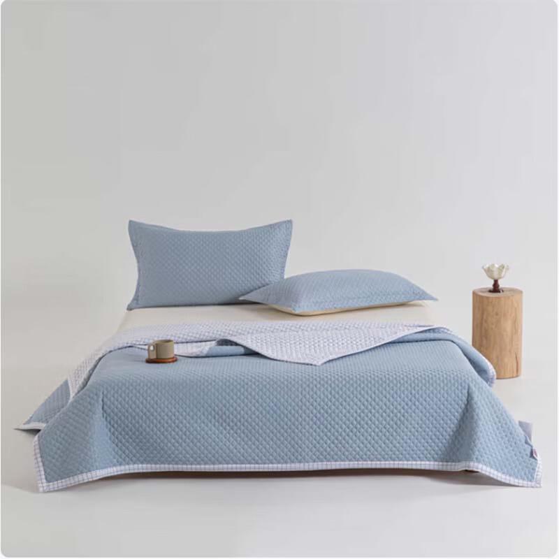

Muji Summer Cooling Quilt