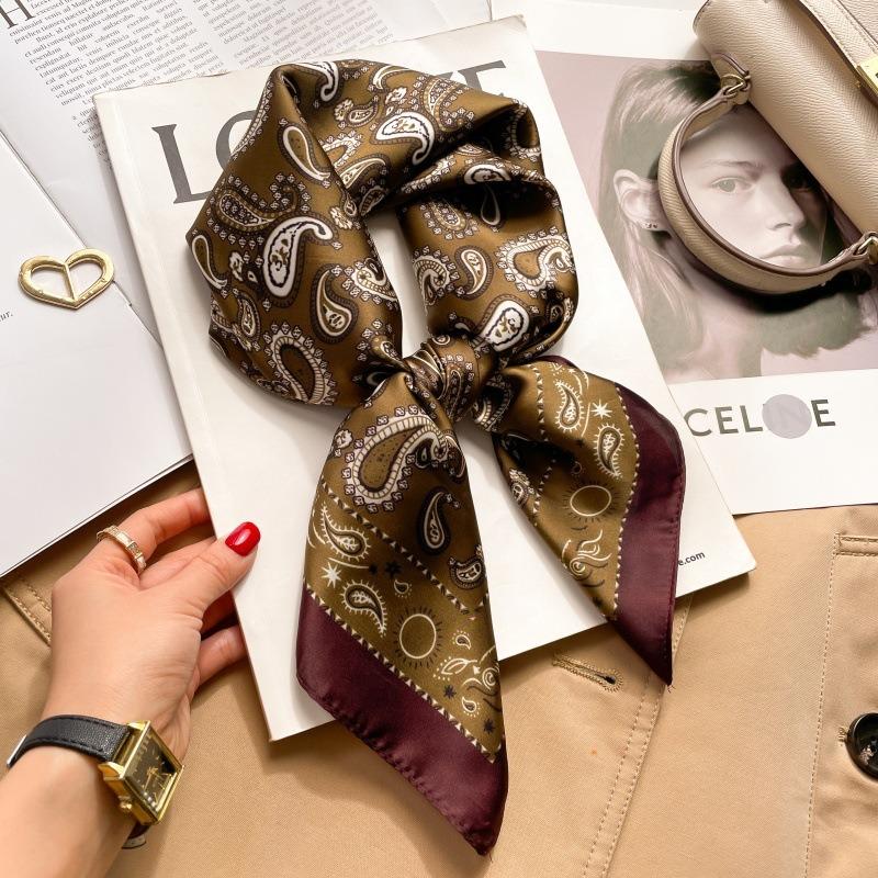 Zhang Ruonan silk scarf women's spring and summer new fashion retro accessories scarf neck high-end small square scarf