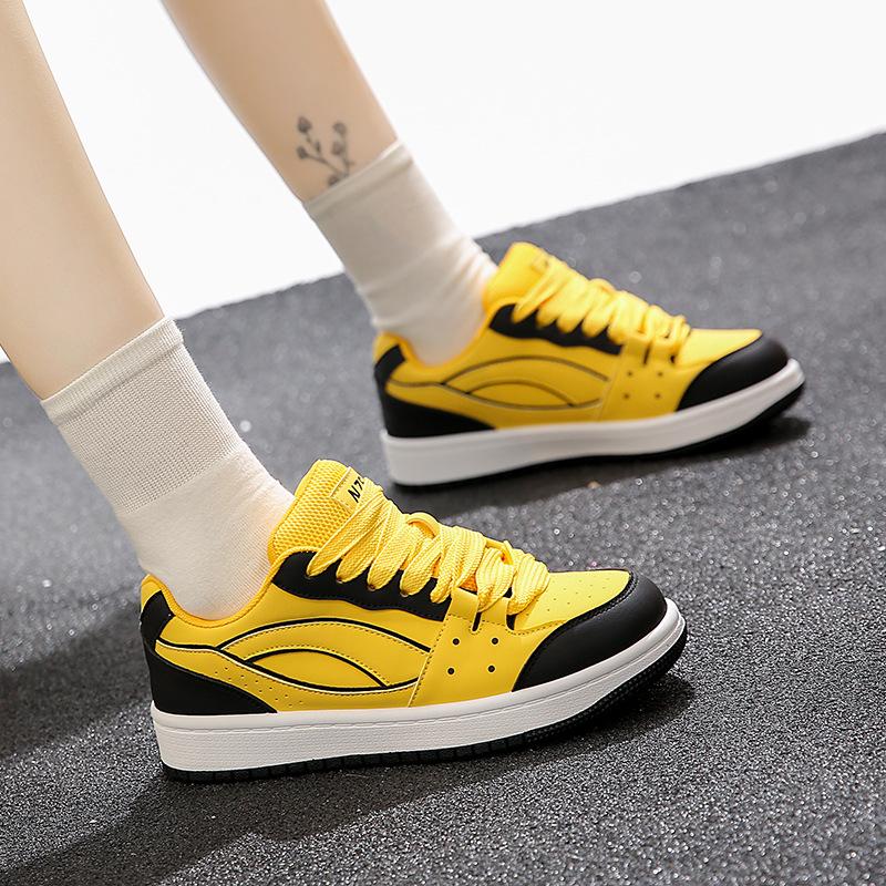 Ultra-light platform sports little white shoes 2025 summer new Internet celebrity versatile sports shoes comfortable and breathable casual shoes