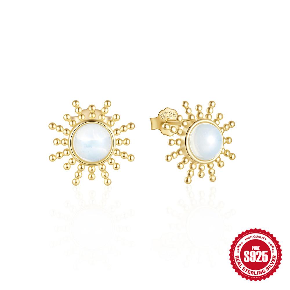 

Серьги-гвоздики из импортного серебра 925 пробы с опалом — это маленькие, свежие, маленькие и милые серьги-гвоздики с бриллиантами цвета конского глаза и солнца. 925 Silver