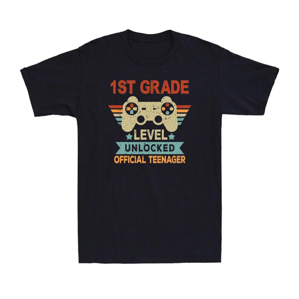 1st Grade Level Unlocked Gamer Teenager First Day Of School Vintage T-Shirt Gift XXL