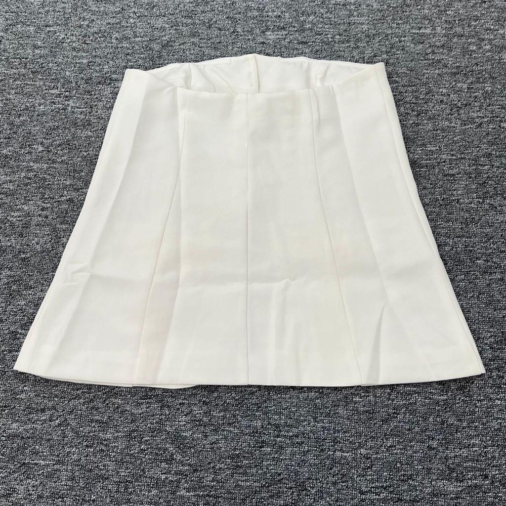 2024 Women's Slim Fit Waist-Cinching Strapless Vest Suit with Simple Row Buttons for Autumn/Winter