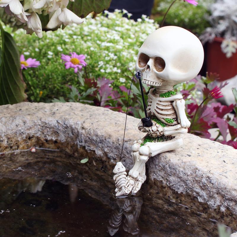 Creative Skull Fishing Resin Craft Ornament - Halloween Decoration Wholesale Available Aquarium Decor Flower Pot Accessory