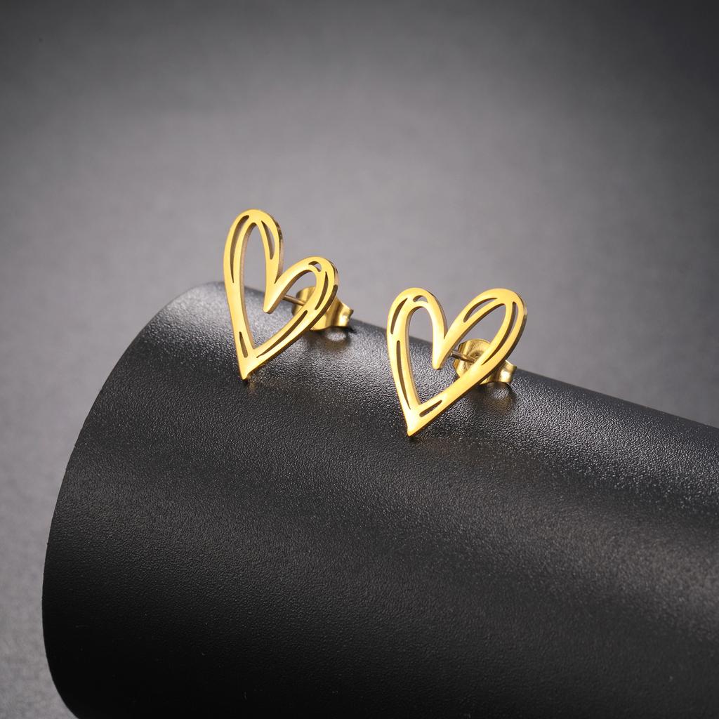 Heart Stud Earrings Women Stainless Steel aros mujer Love Cutout Piercing Earrings Trend 2025 Kpop Jewelry Gift New KTJ