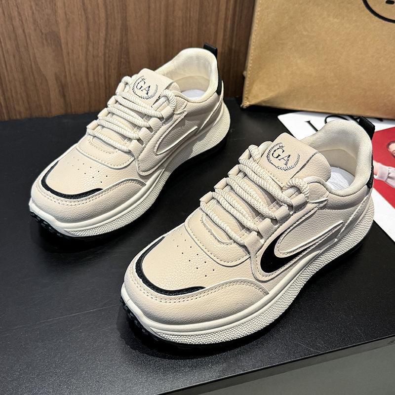 

Korean version of sports little white shoes women s 2025 spring new thick-soled heightening breathable casual shoes street shooting student board s 35