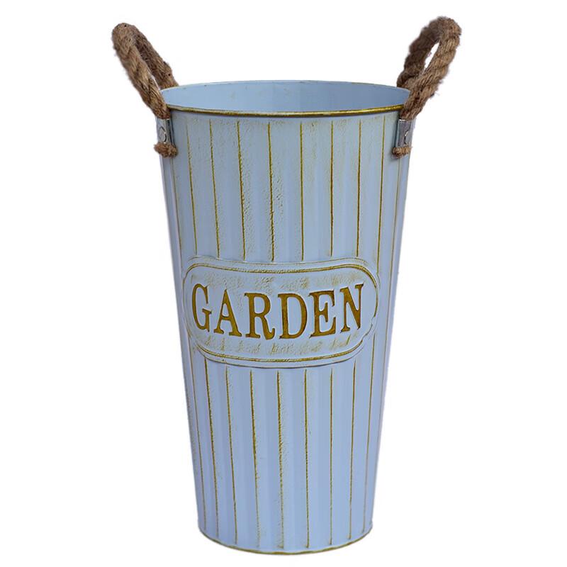 Retro Iron Flower Awakening Bucket Vase