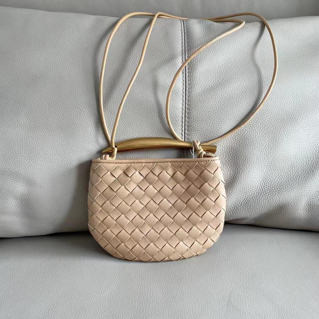 Sac Dumpling en Cuir Tissé Haut de Gamme pour Femmes 2023 – Style Épaule/Bandoulière Polyvalent
