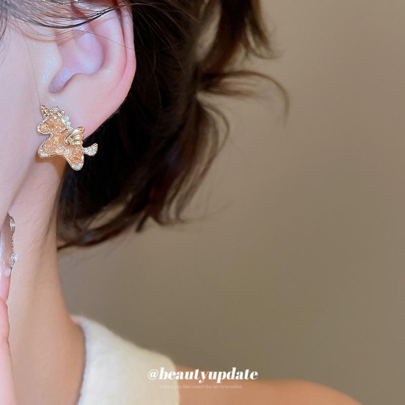 K real gold electroplated silver needle zircon pony crystal stud earrings light luxury high-end earrings natal year niche earrings