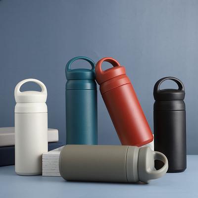 500ml Termoska z nerezové oceli s uchem Jednobarevný Matný pohár Přenosná vakuová láhev na vodu Sportovní láhev na vodu Dárkový hrnek Hrnky na kávu
