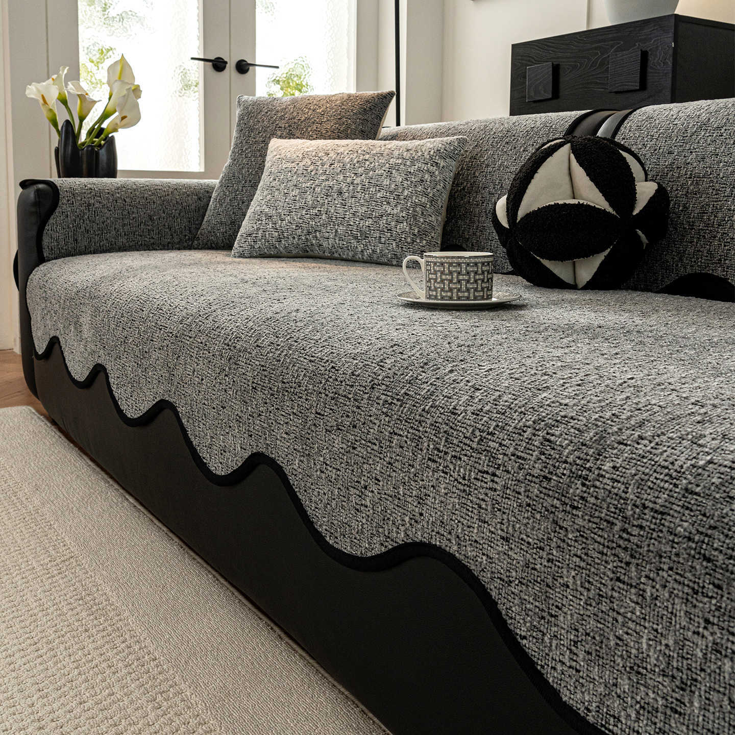 Light Luxury Sofa Cover Fabric Anti Slip and Anti Cat Scratch Sofa Cushion Cover Straight Row Thickened Suitable for All Seasons 70x70cm