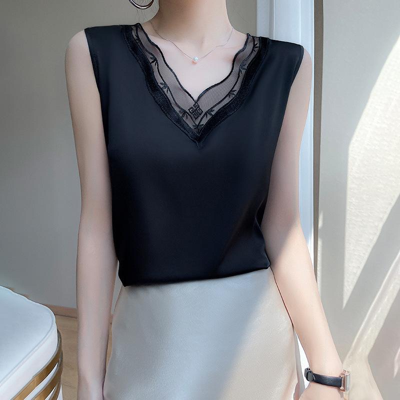 

Wear A Strappy Vest and A Small Blouse with A Sleeveless Base Layer and A Lace V-neck Top XXXL чёрный